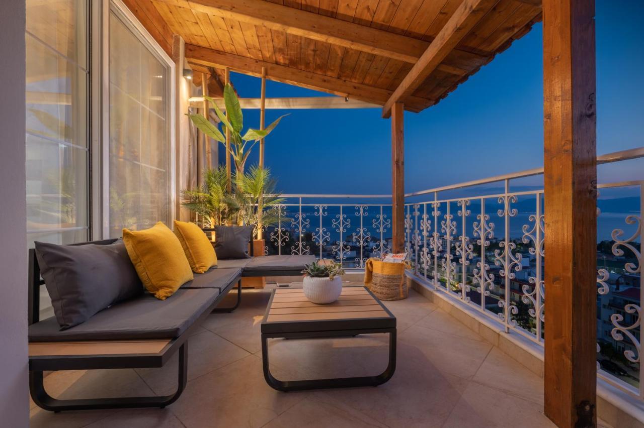 הוילה לאוטרה אדיפסאו Panoramic View!Penthouse 120Qm Of Sea & Mountain מראה חיצוני תמונה