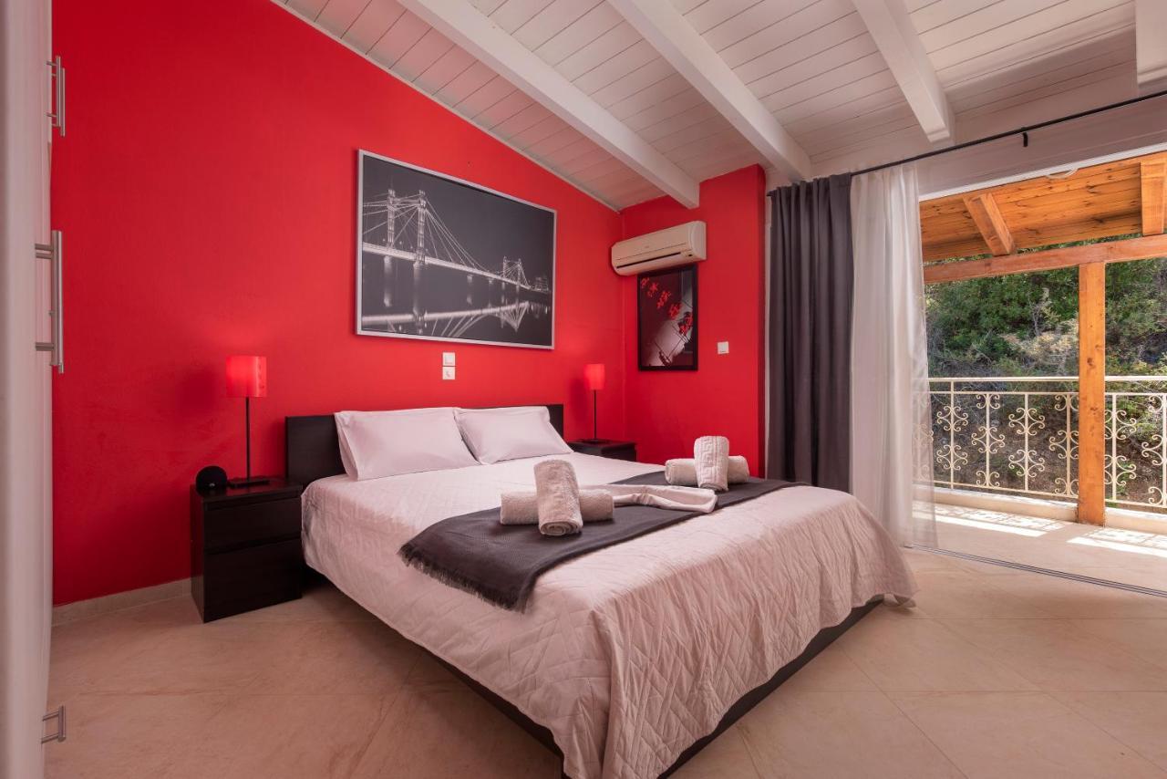הוילה לאוטרה אדיפסאו Panoramic View!Penthouse 120Qm Of Sea & Mountain מראה חיצוני תמונה